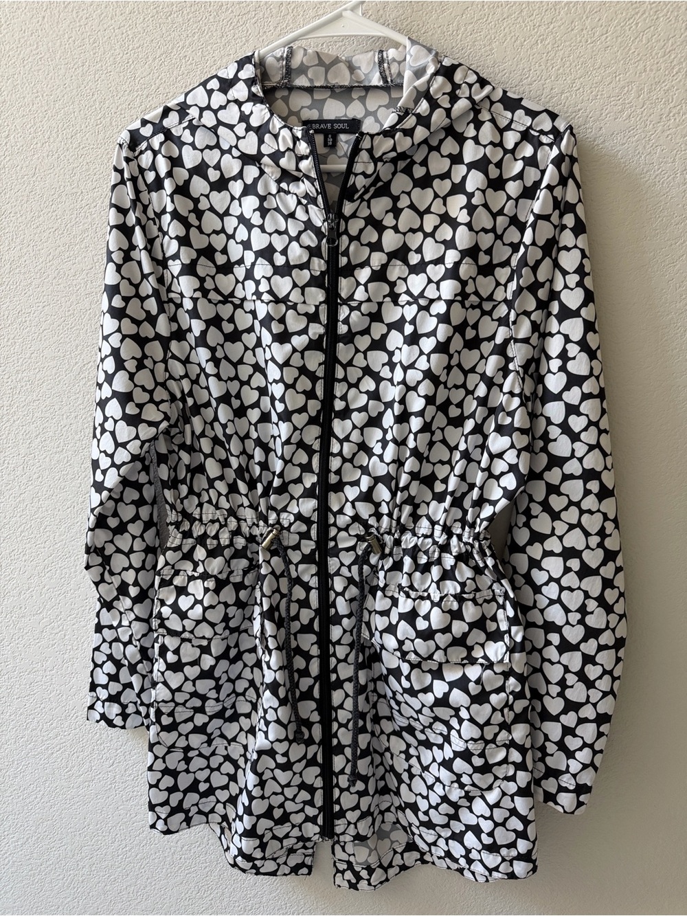 Brave Soul Black & White Heart-Print Hooded Jacket SIZE SMALL